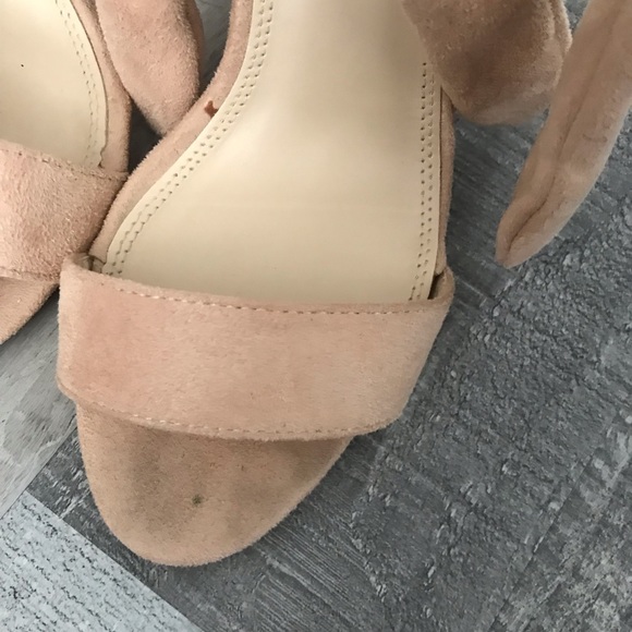 Liliana Heels - Picture 5 of 7